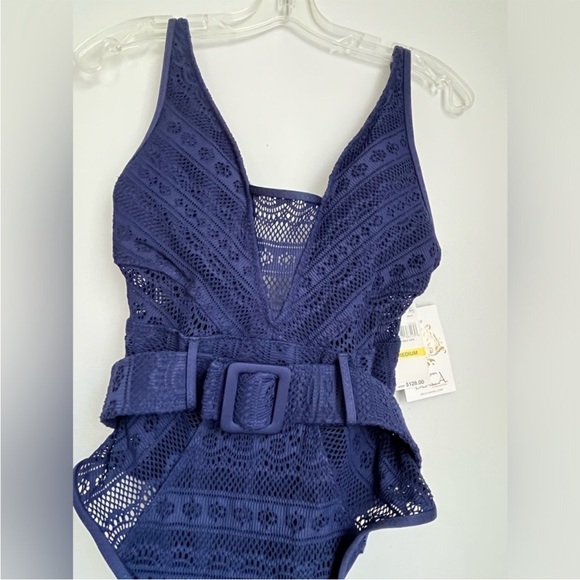 Becca swim NWT navy swim suit - Picture 3 of 10